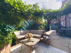 Photo 13- click for photo gallery